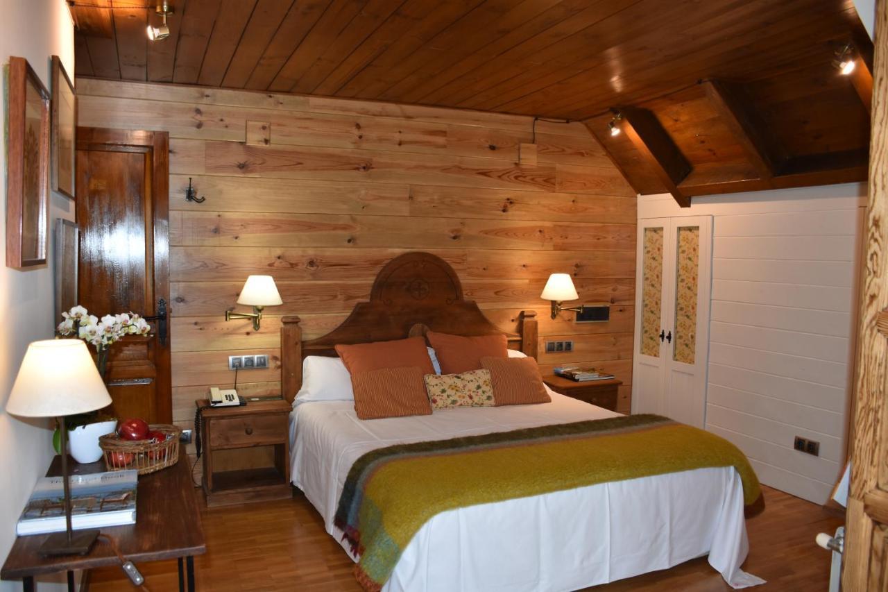 Hotel Val De Ruda Baqueira Beret Buitenkant foto