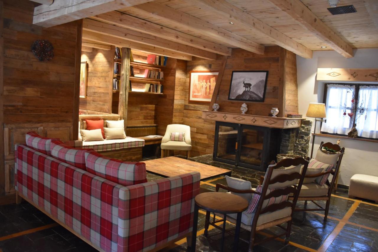 Hotel Val De Ruda Baqueira Beret Buitenkant foto