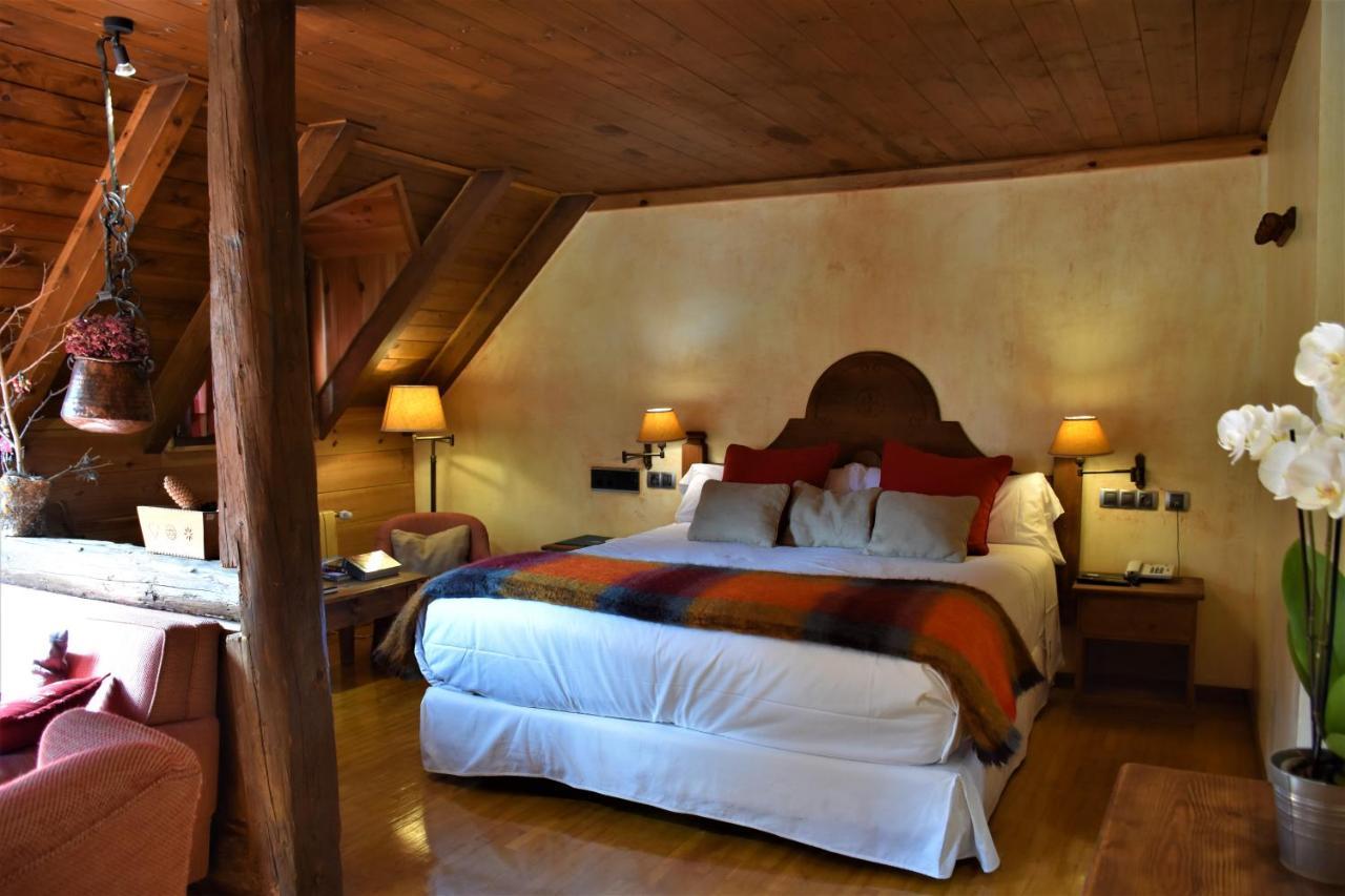 Hotel Val De Ruda Baqueira Beret Buitenkant foto