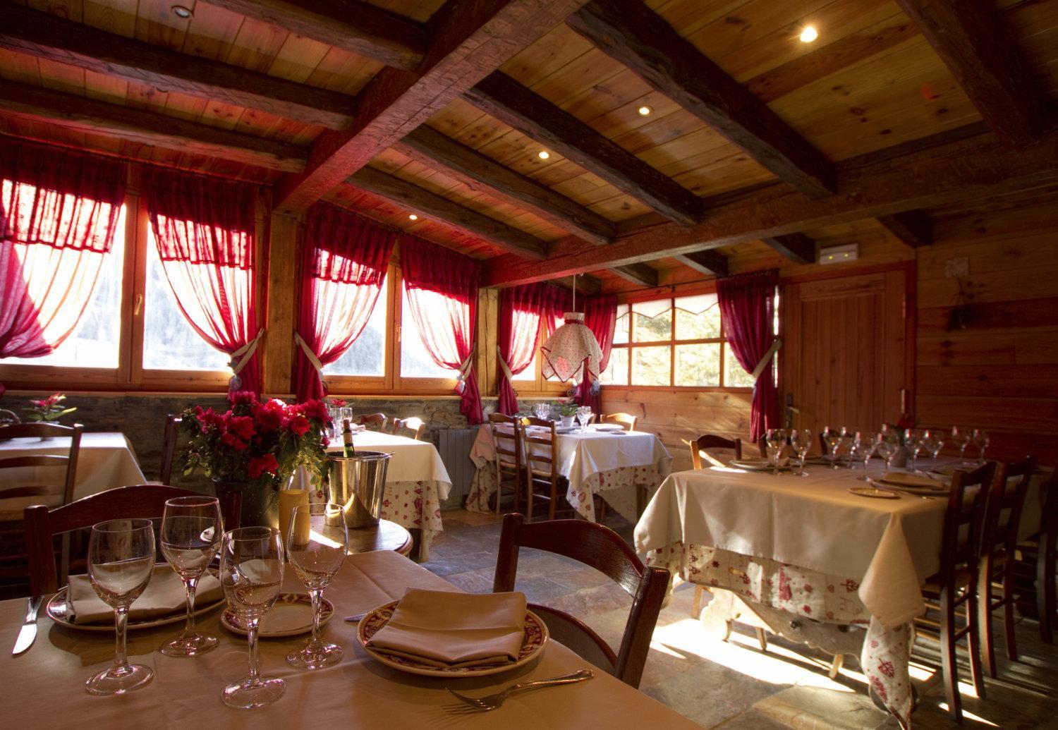 Hotel Val De Ruda Baqueira Beret Buitenkant foto